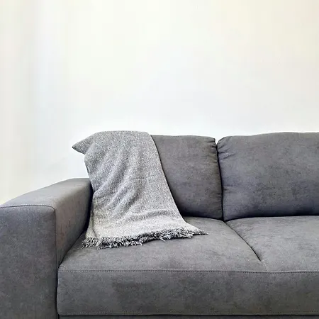 Binario 14 アパート チェファル